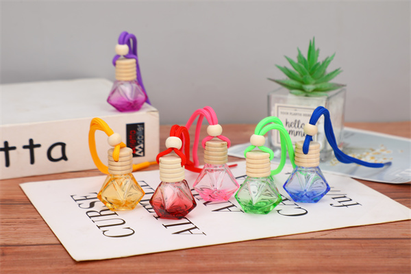 小容量香薰瓶厂家